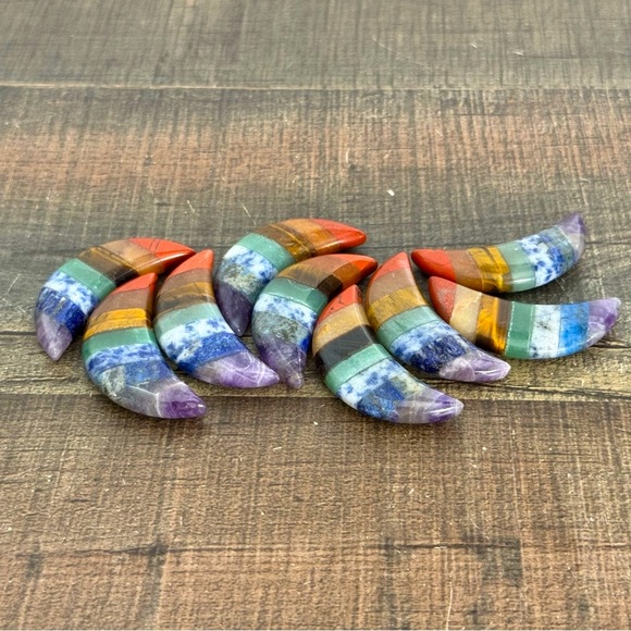 7 Chakras 🌙 Moon Healing Stone - One Stone Each - Picture 6 of 8